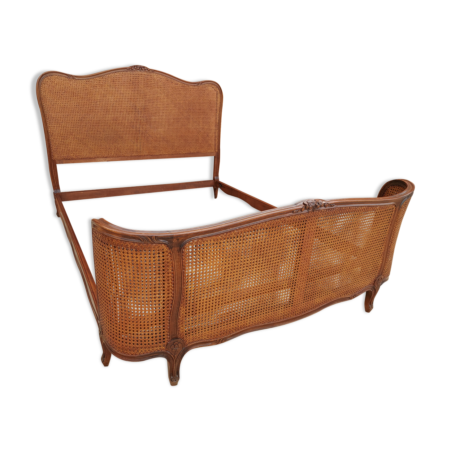Lit corbeille cannage style Louis XV début XXeme