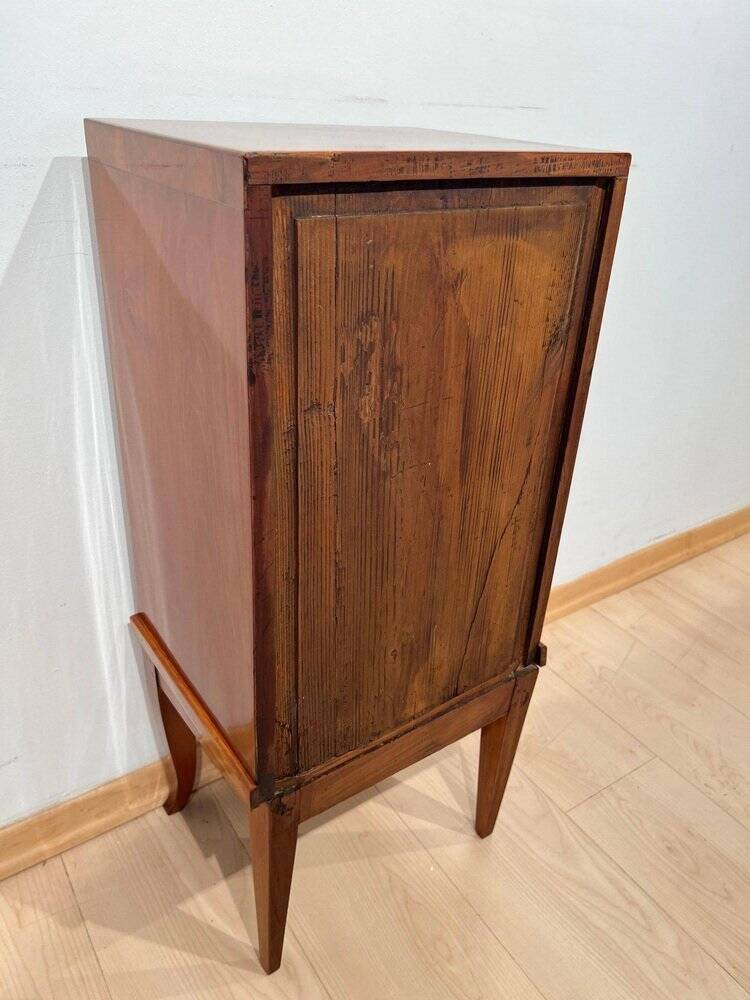 Biedermeier Pillar Cabinet in Cherry Veneer, 1820