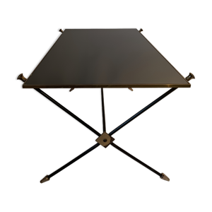 table basse en laiton