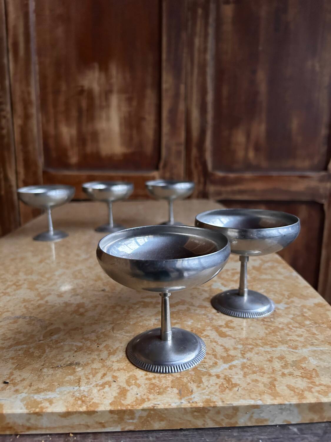 Set of 5 vintage footed dessert bowls