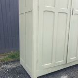 Armoire parisienne