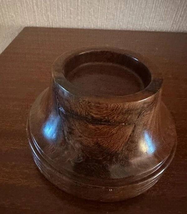Small vintage turned solid wood bowl, Ø 9 cm