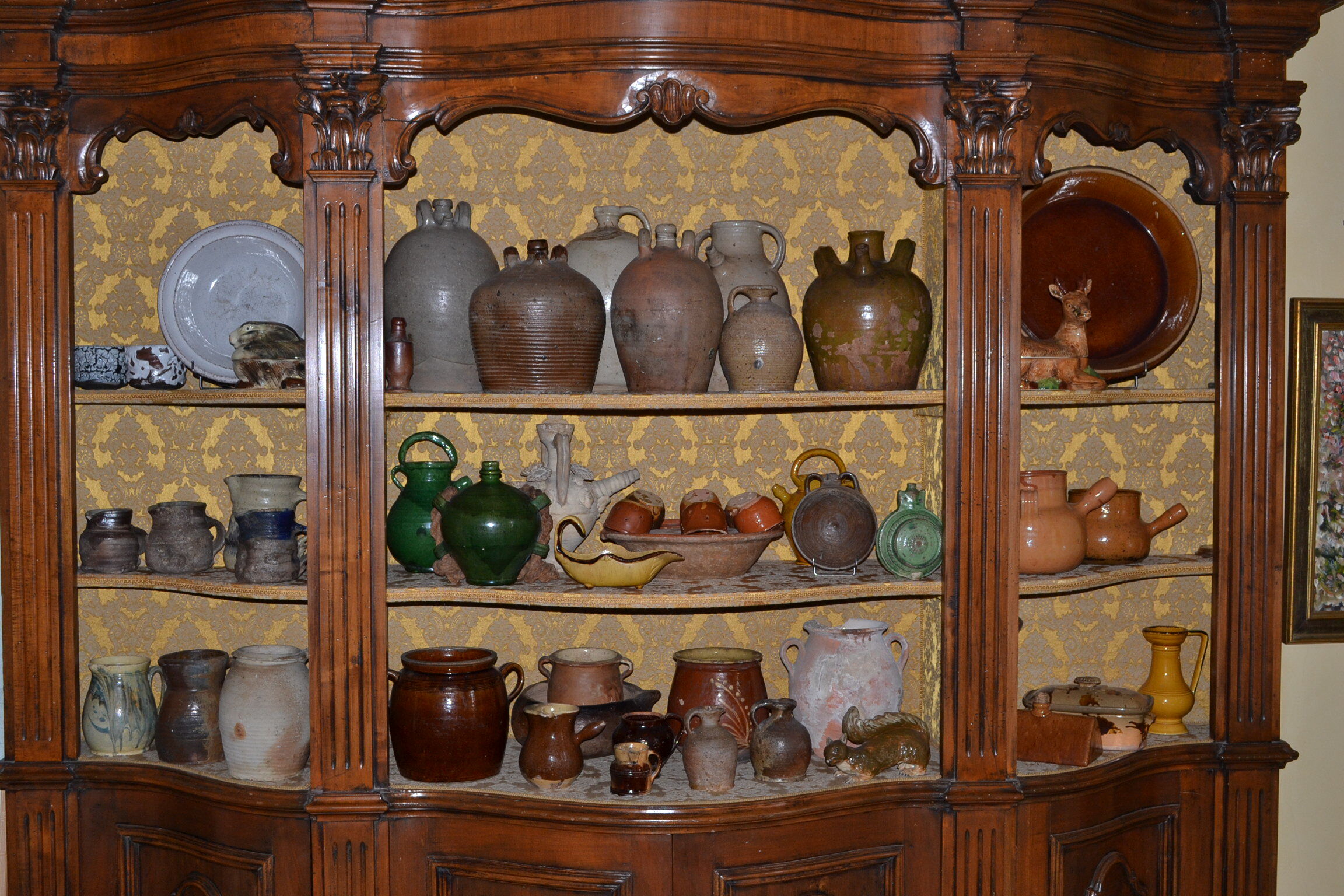 Pot olive earthenware of Dieulefit, France at the end of the nineteenth century