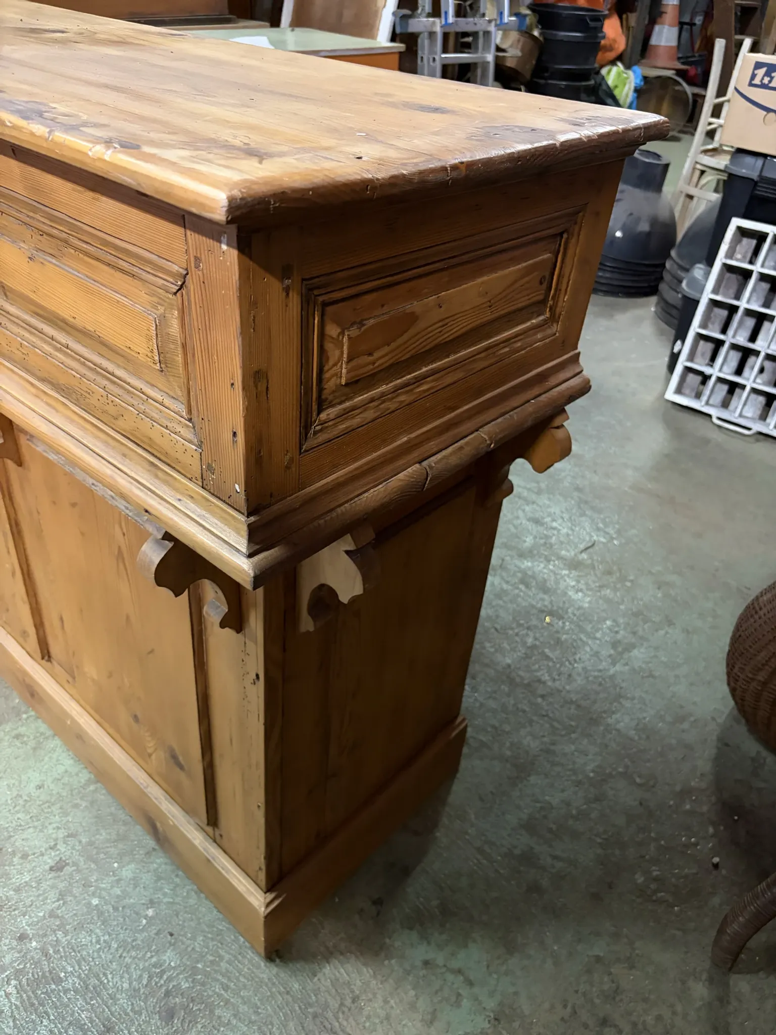 Wooden buffet / counter