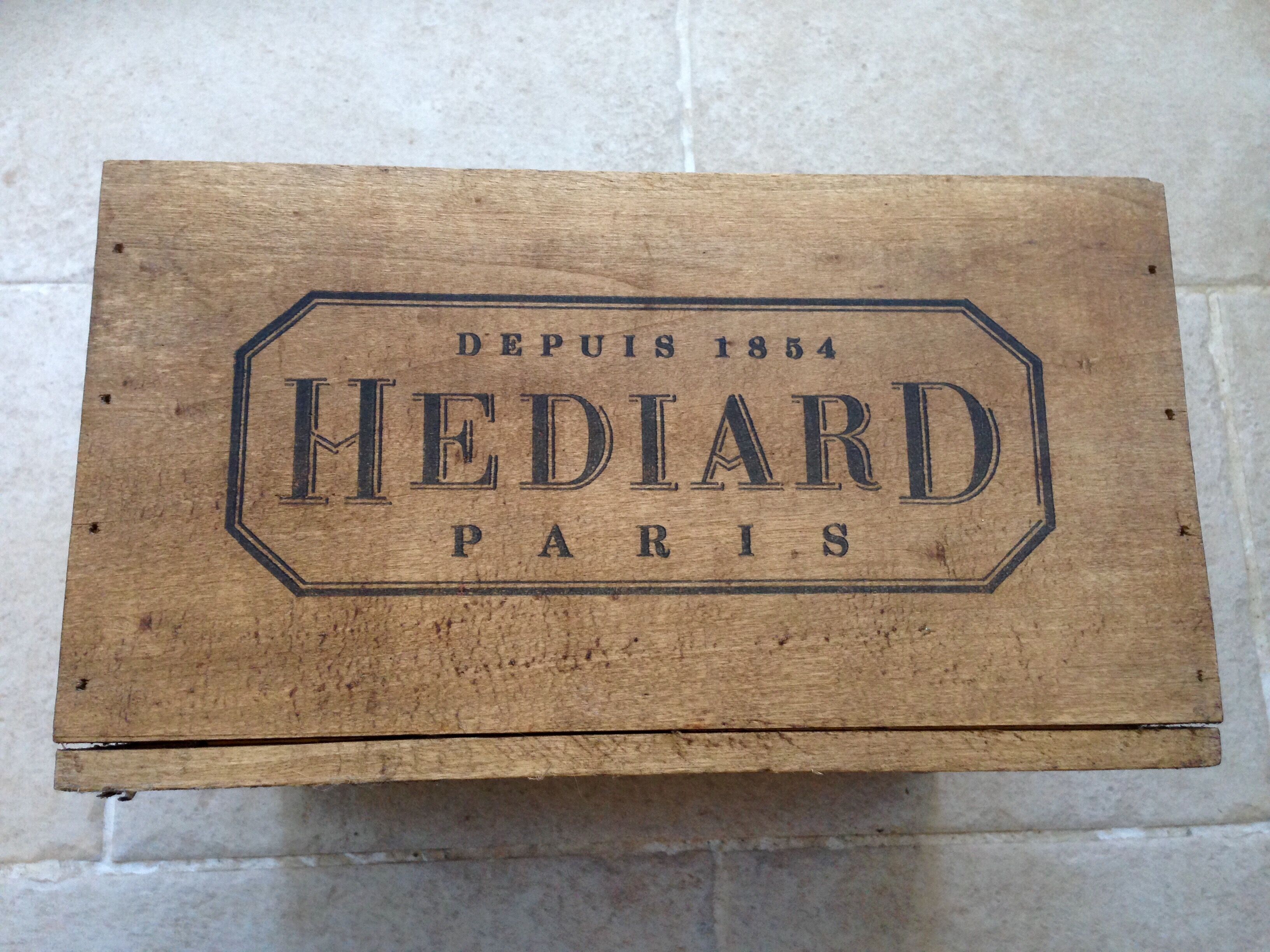 Hediard wooden crate