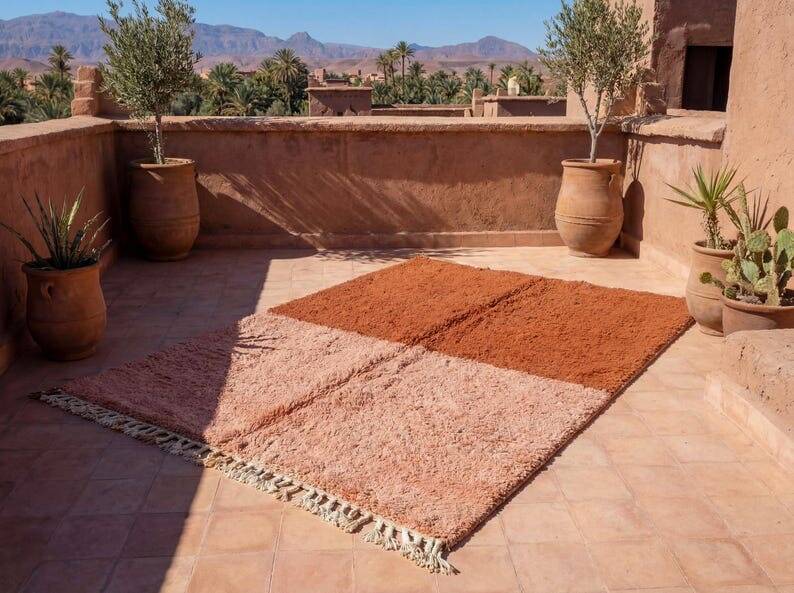 Handmade pure wool Berber rug, size 1.5/2.5 m.