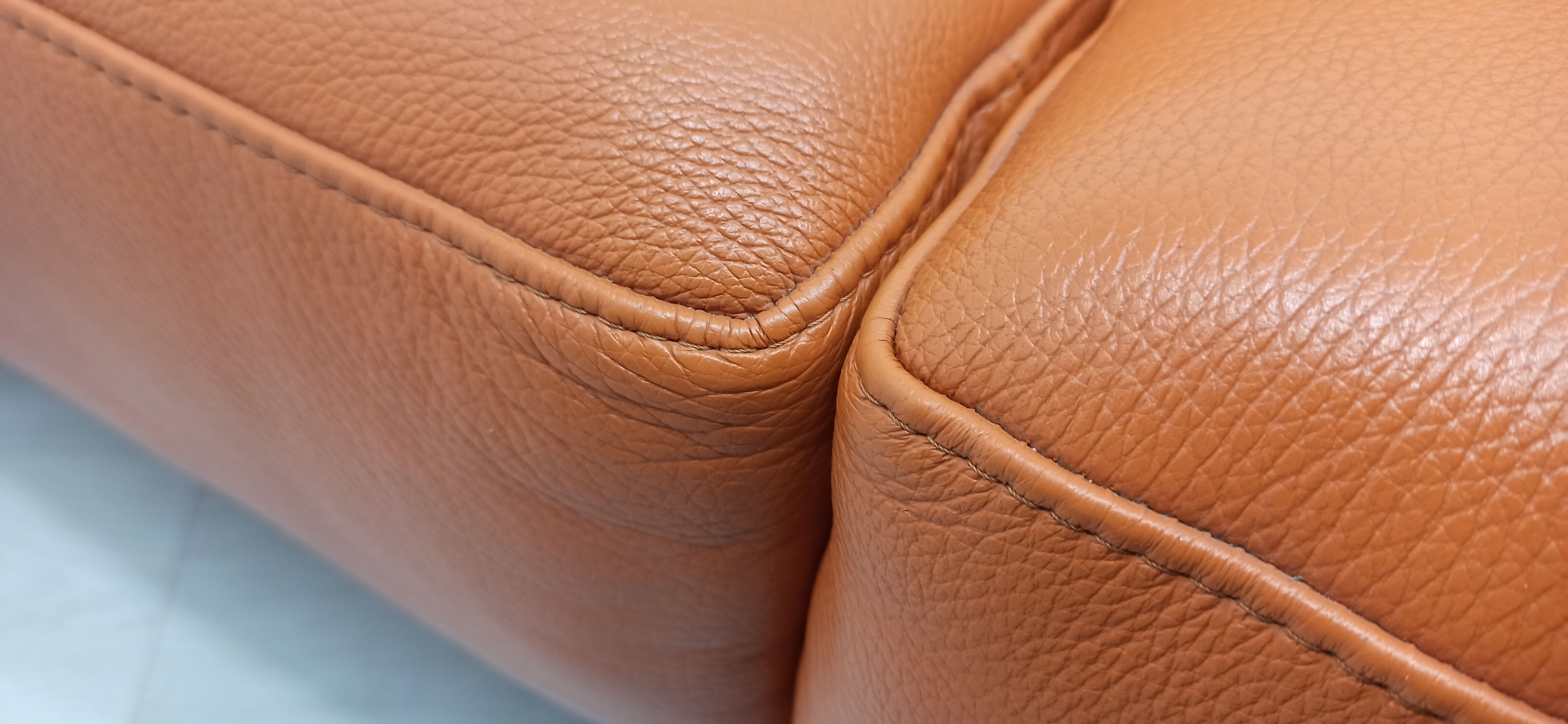 Leather sofa Willi Schillig 90s