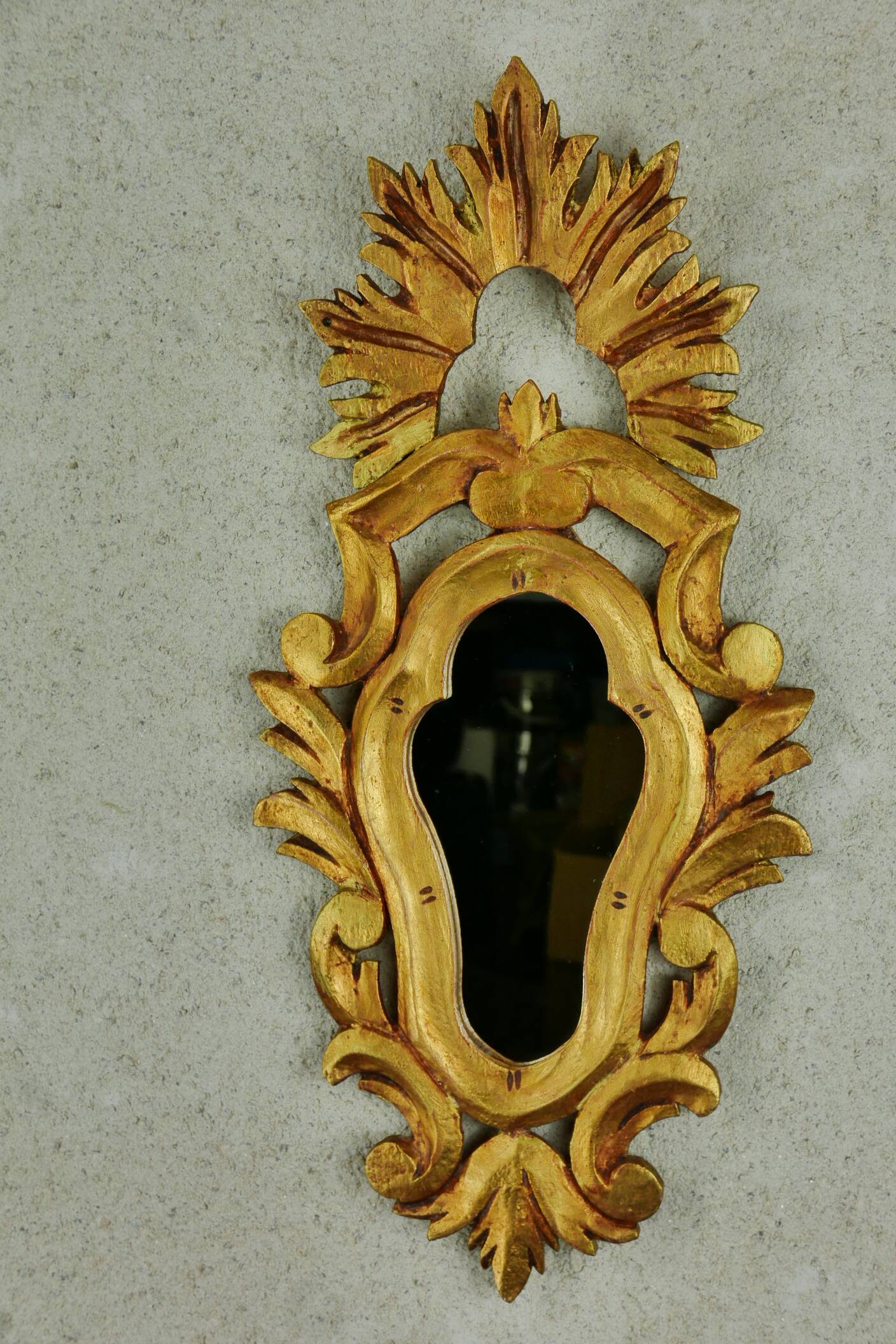 Paire de miroir bois doré.
