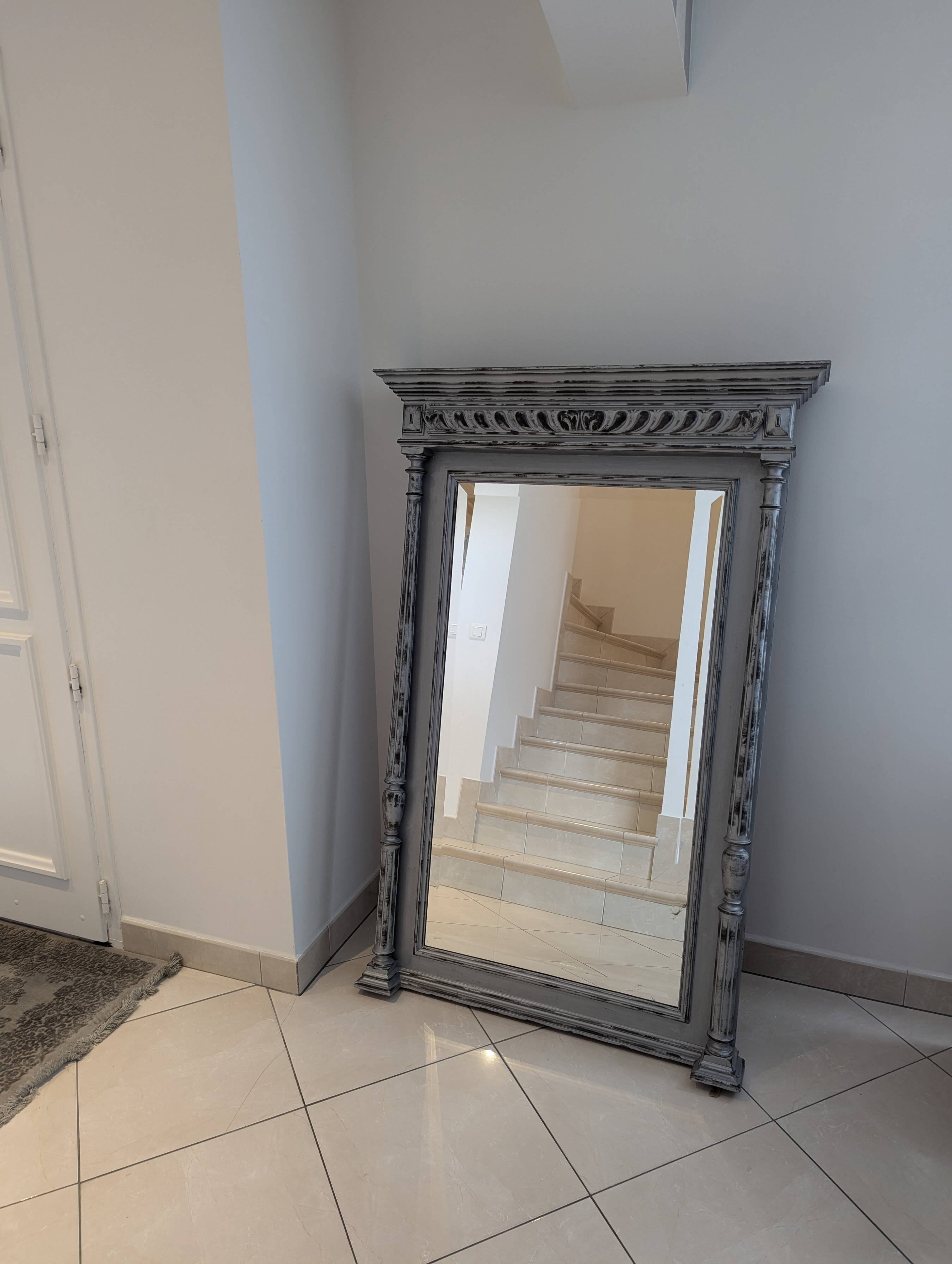 Renovated antique mirror