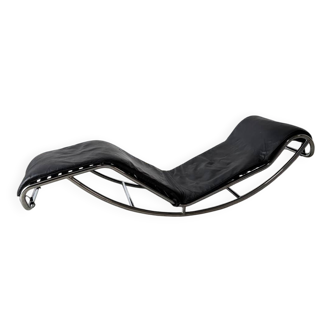 LC4 chaise longue model by Le Corbusier, Charlotte Perriand