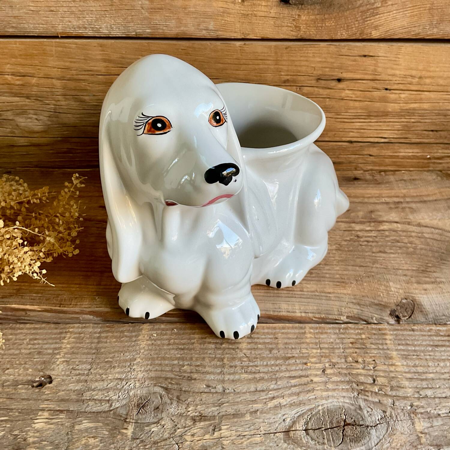 Vintage "dog" cache-pot