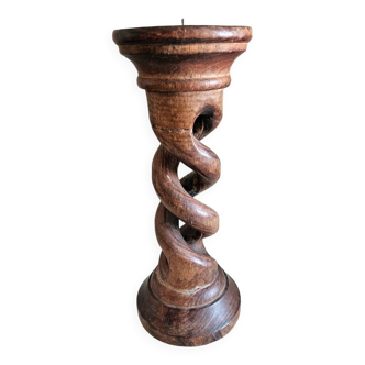 Bougeoir en bois torsadé