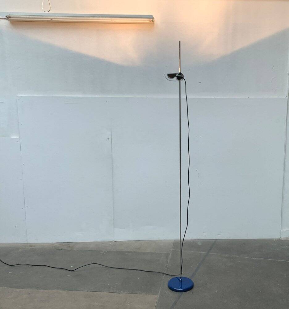 Colombo 626 floor lamp mid-century by Joe Colombo for Oluce, 1970s