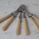 Lot de 6 fourchettes à dessert en bakélite années 60-70