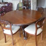 Dining room table