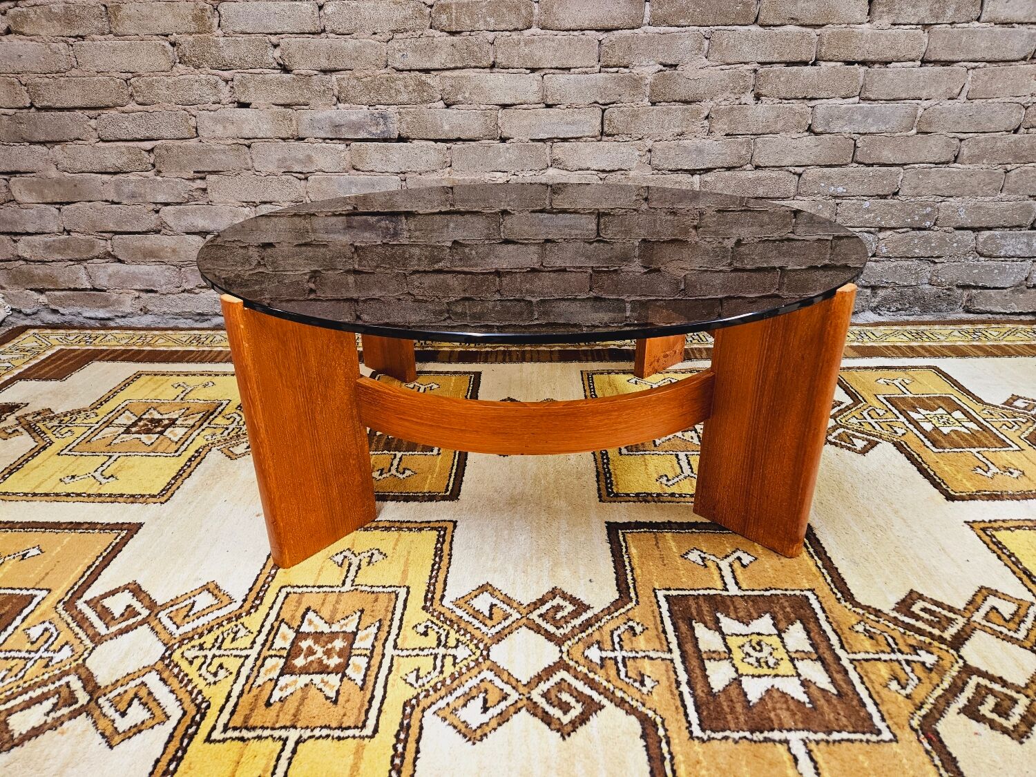 Coffee table in glass and bentwood 1970