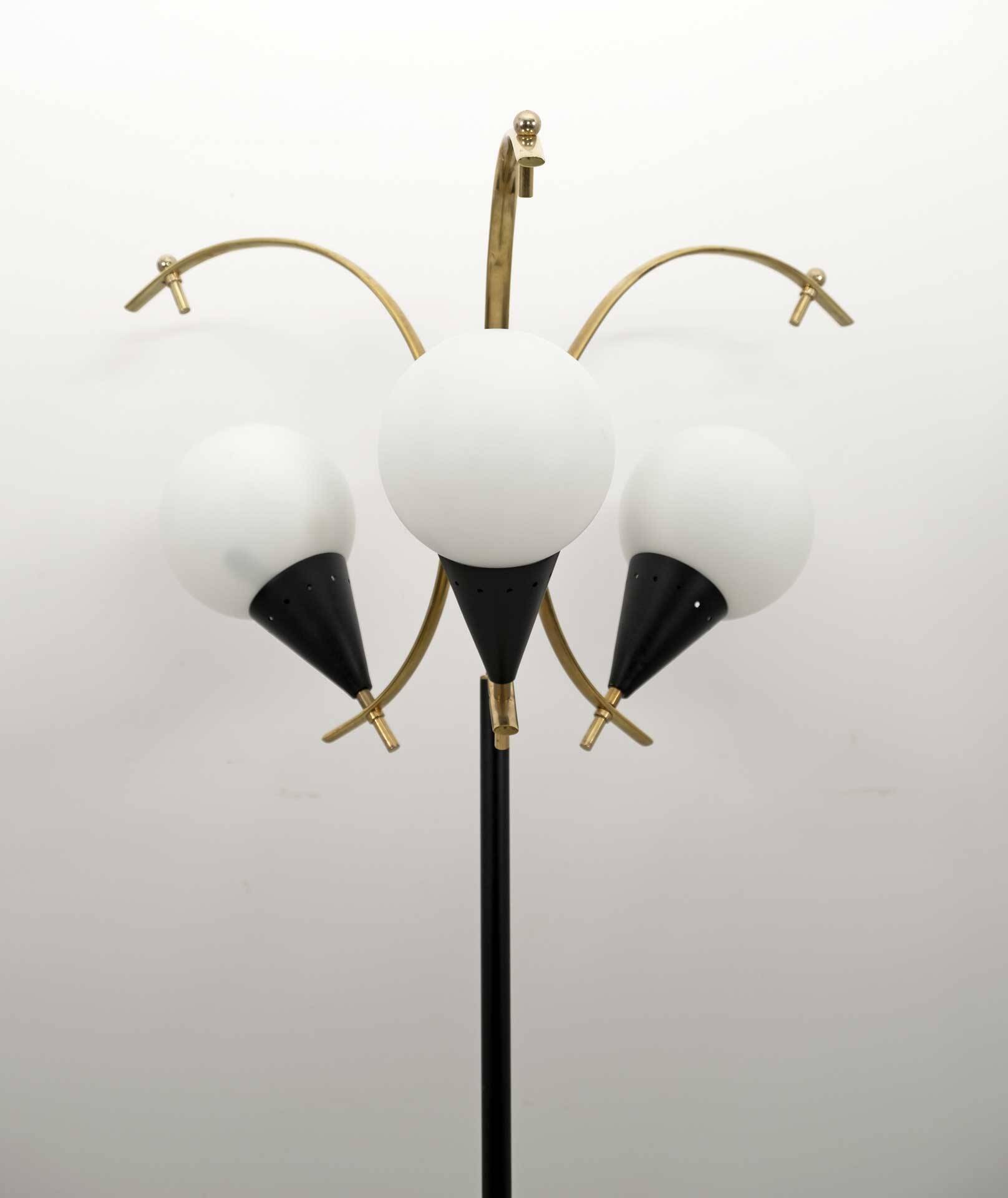 Stilnovo Mid-Century Modern Italian Brass and Opaline Glass Floor Lamp, 50