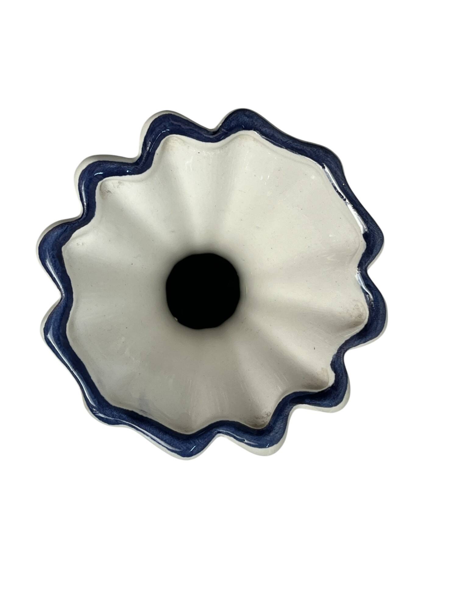 Capodimonte, blue and white ruffled vase, Italy, 20th century