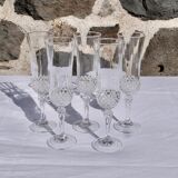 Set de 5 flûtes à champagne en verre taillé