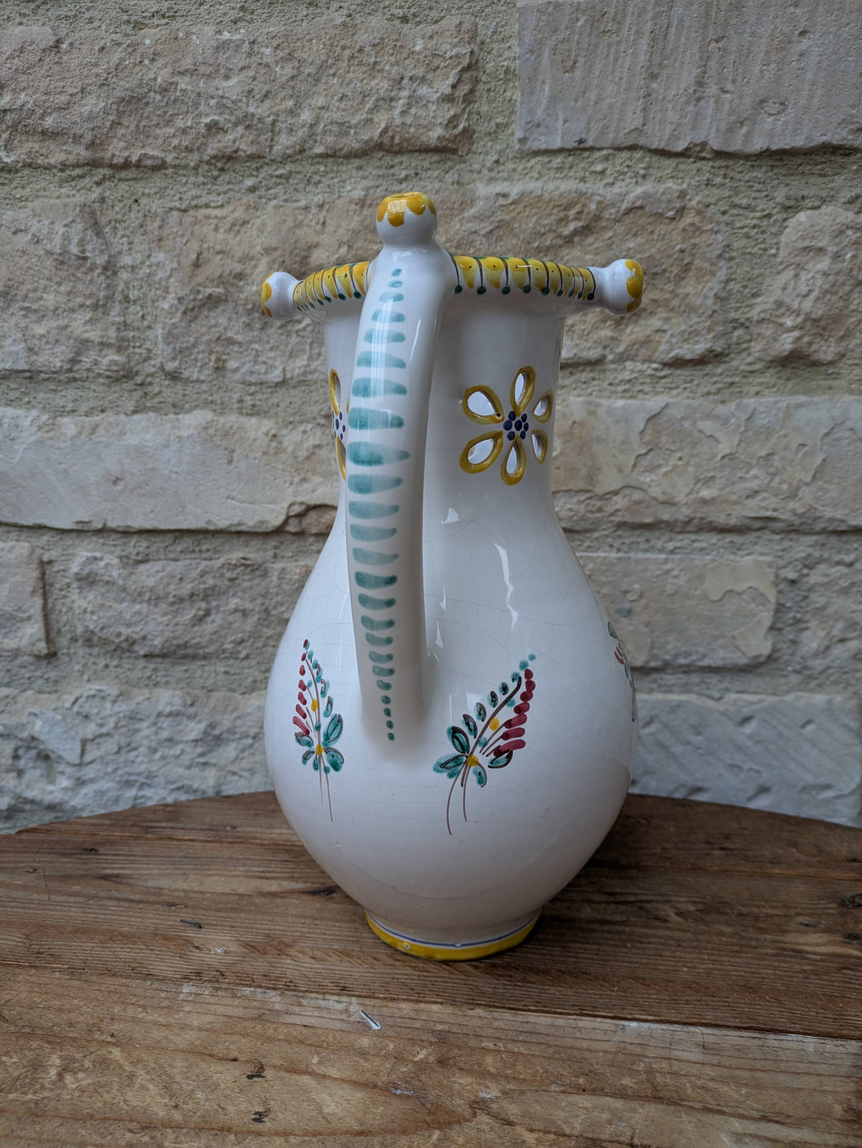 Ancien vase en terre cuite décor bouquet de fleur fait main