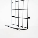 Porte-manteau mural en fil métallique par Karl Fichtel pour Drahtwerke Erlau (Allemagne, années 1950).