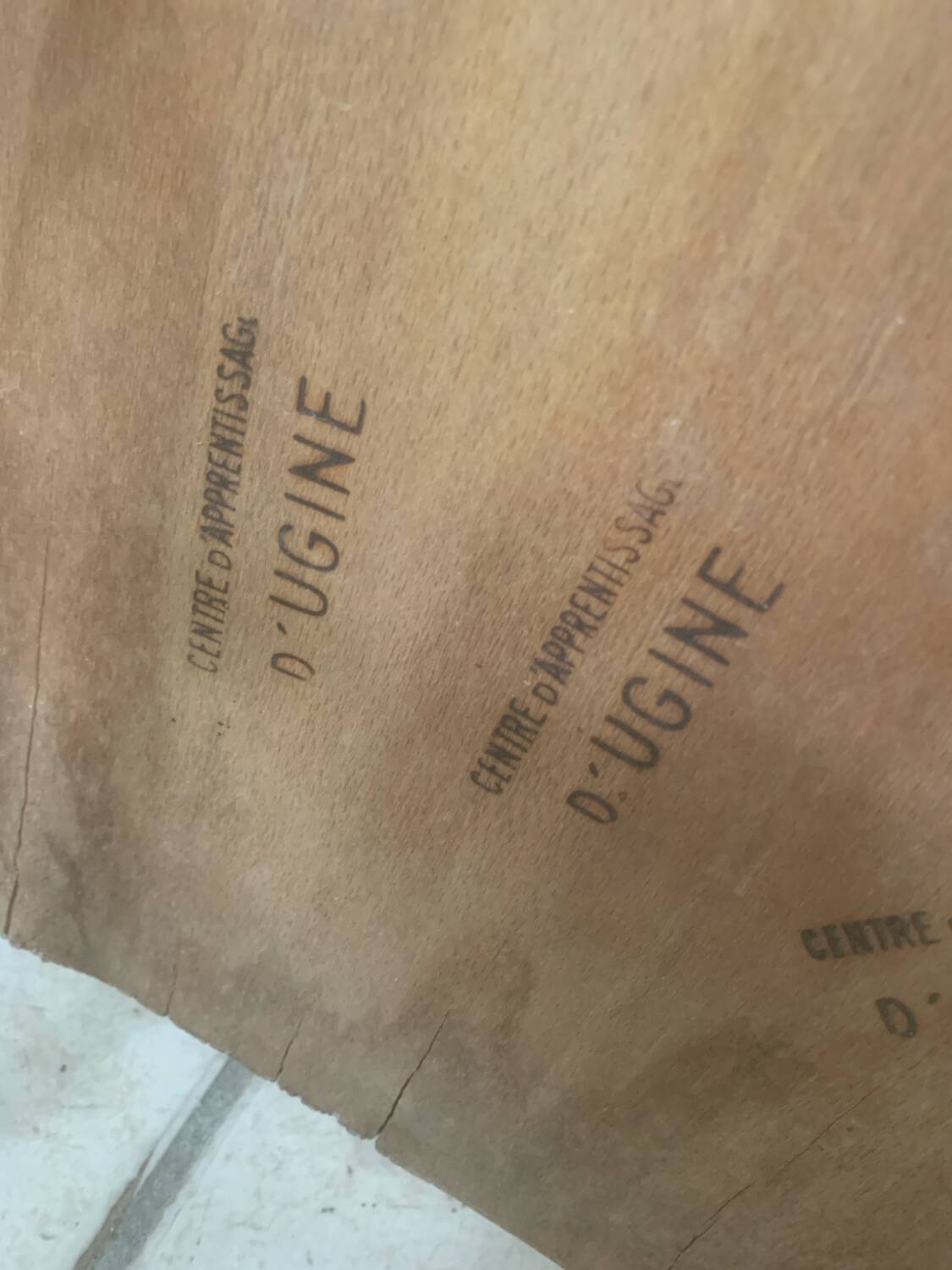 Paire de chaises, chevets d’internat vintage