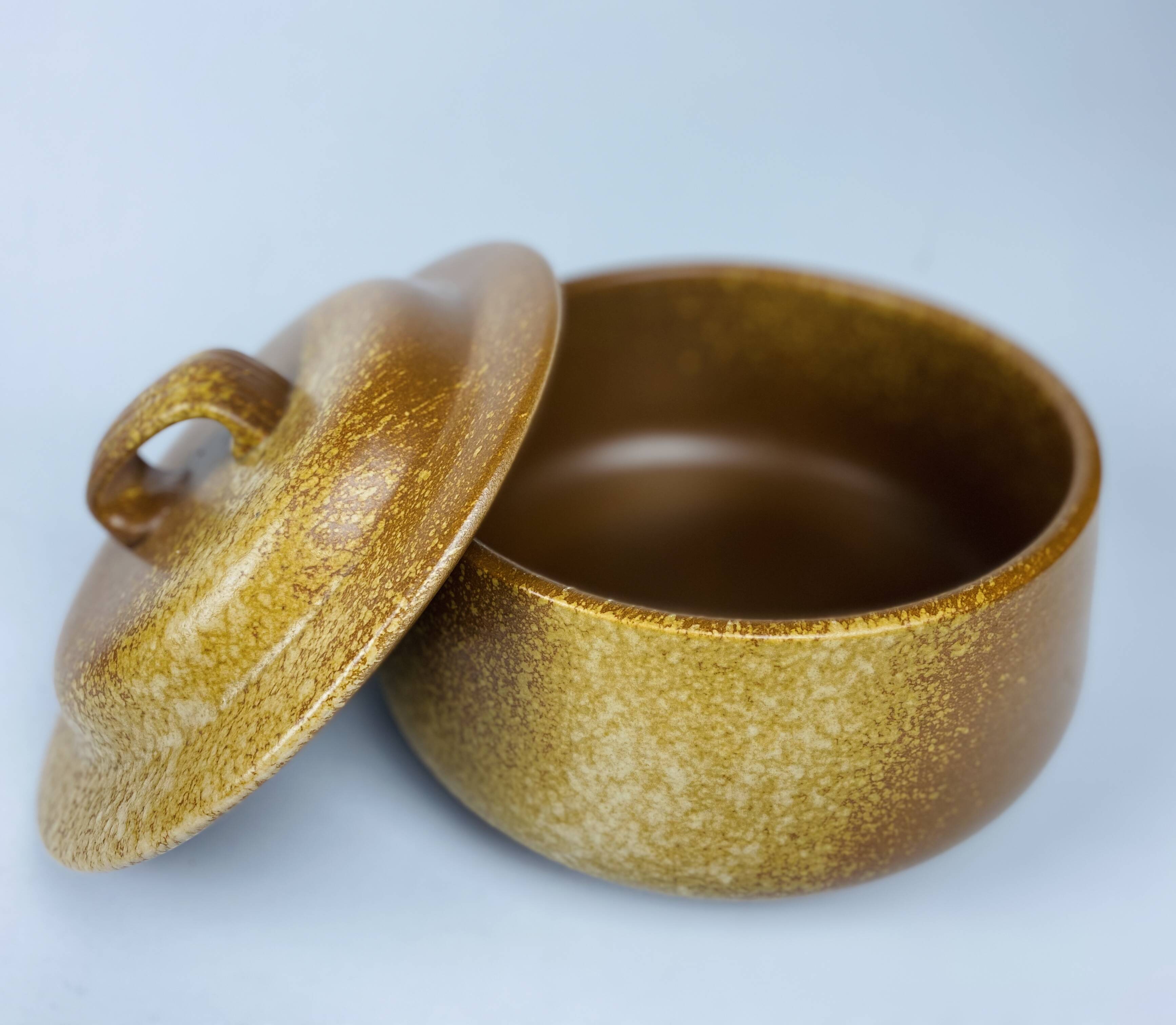 Rigny dish and soup tureen