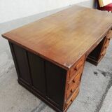 Old box desk