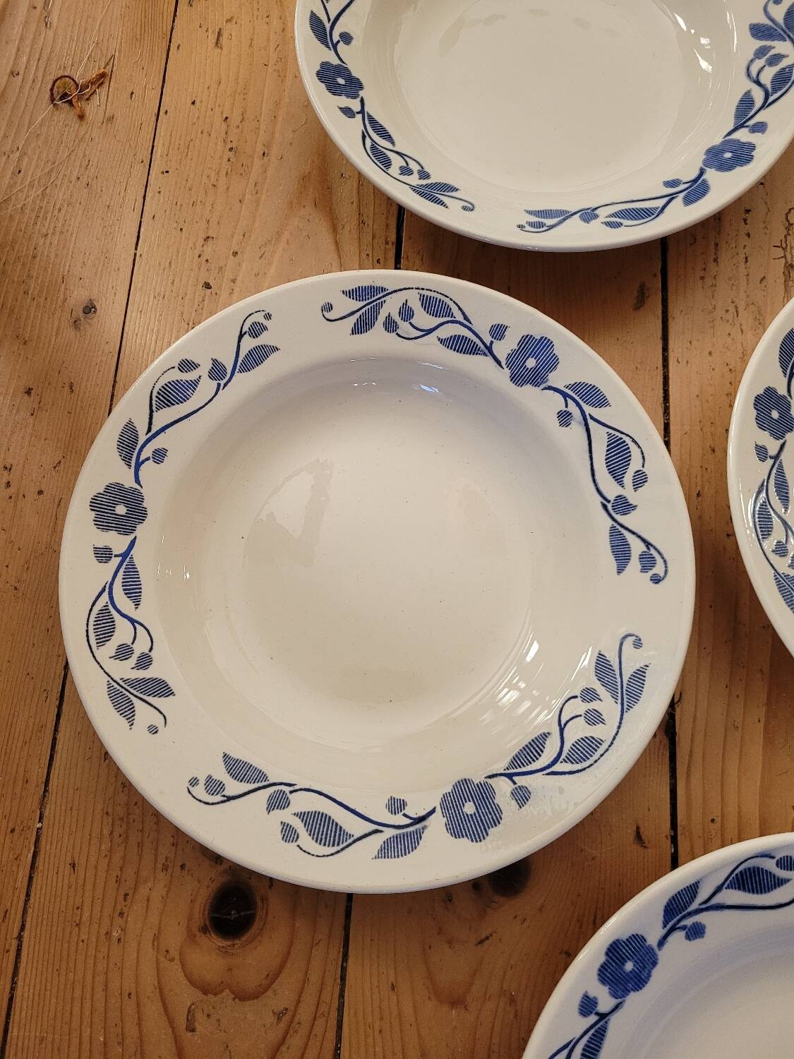 Set of 7 floral pattern soup plates ЗиК