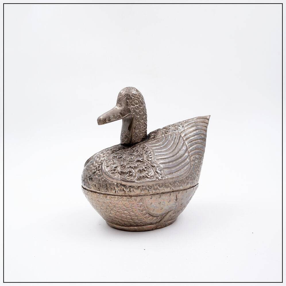 Boîte à bétel birmane en forme de canard, années 1950