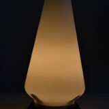 Lampe de table vers 1950 60 en verre opalin blanc