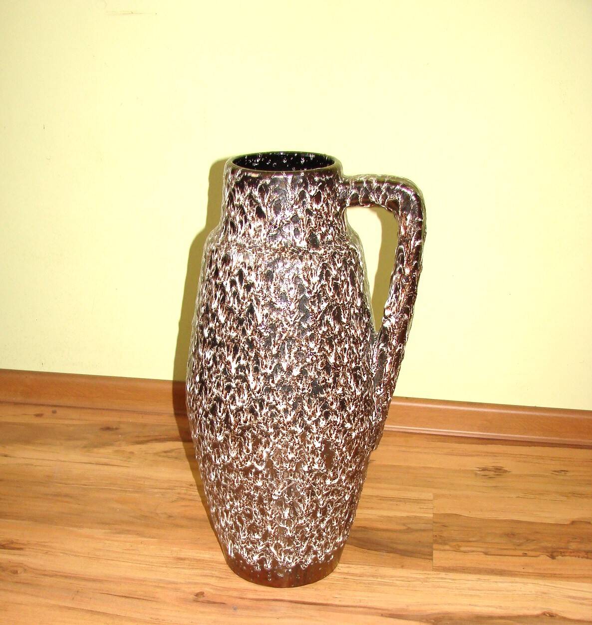 Ceramic vase, Germany, 1960s.