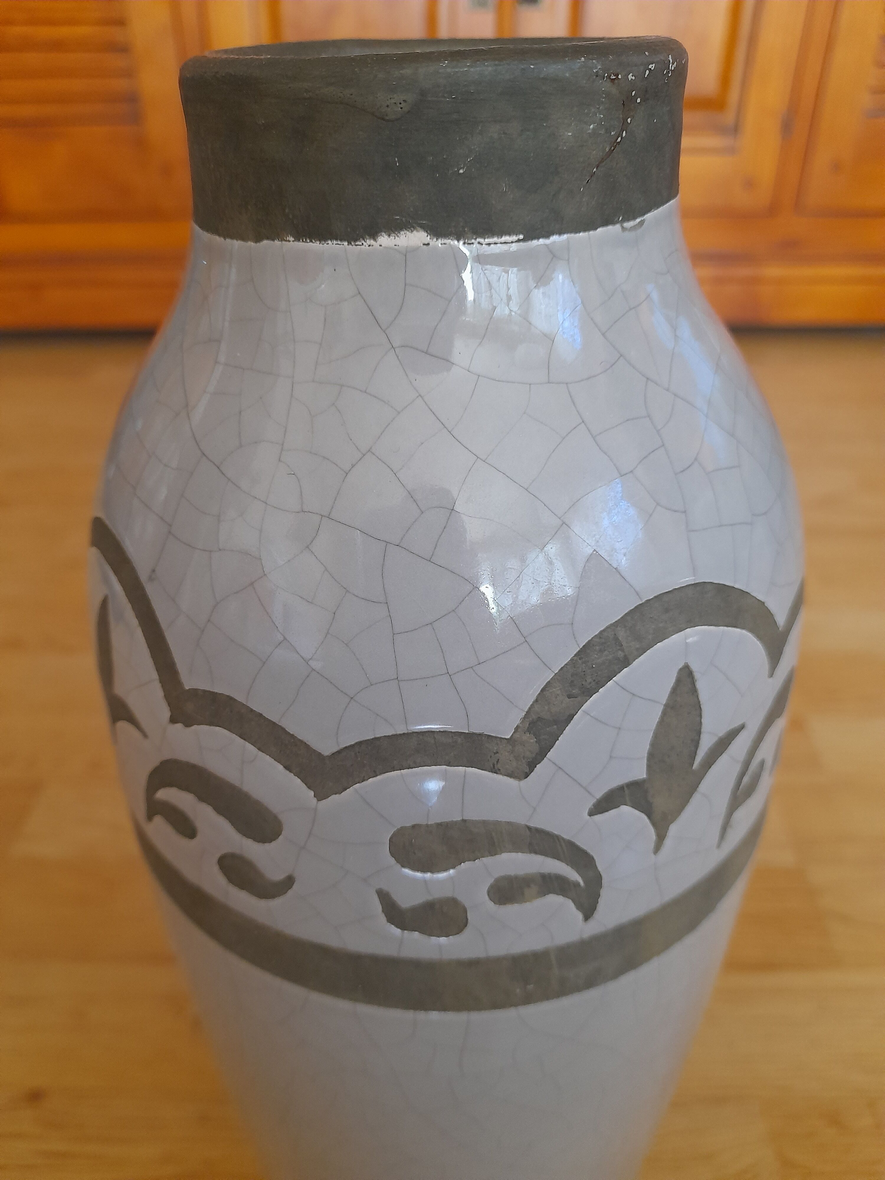 Ceramic vase