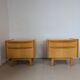 Paire de chevets en bois blond