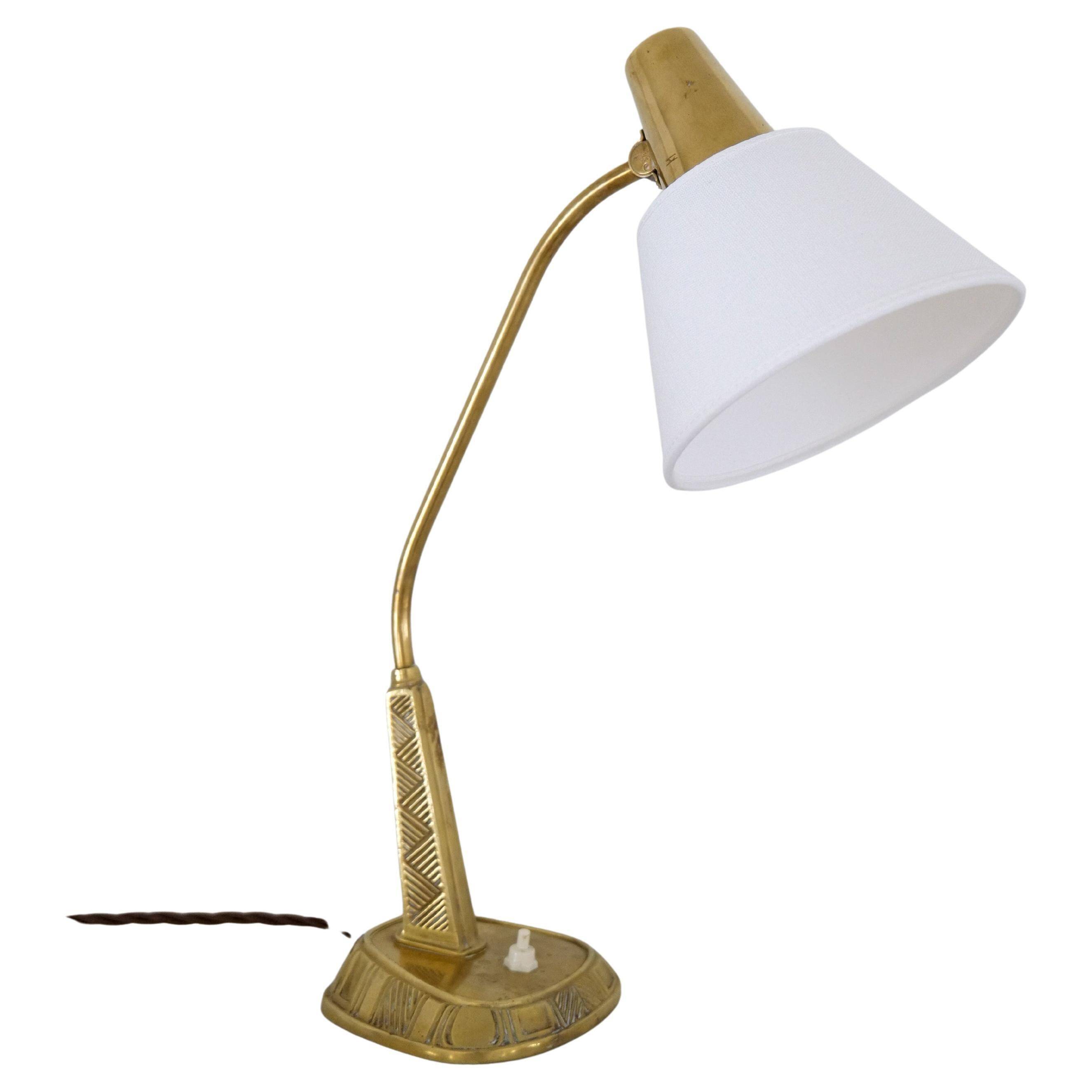 Table lamp in brass E1139 by Sonja Katzin for ASEA, Swedish design 1940.