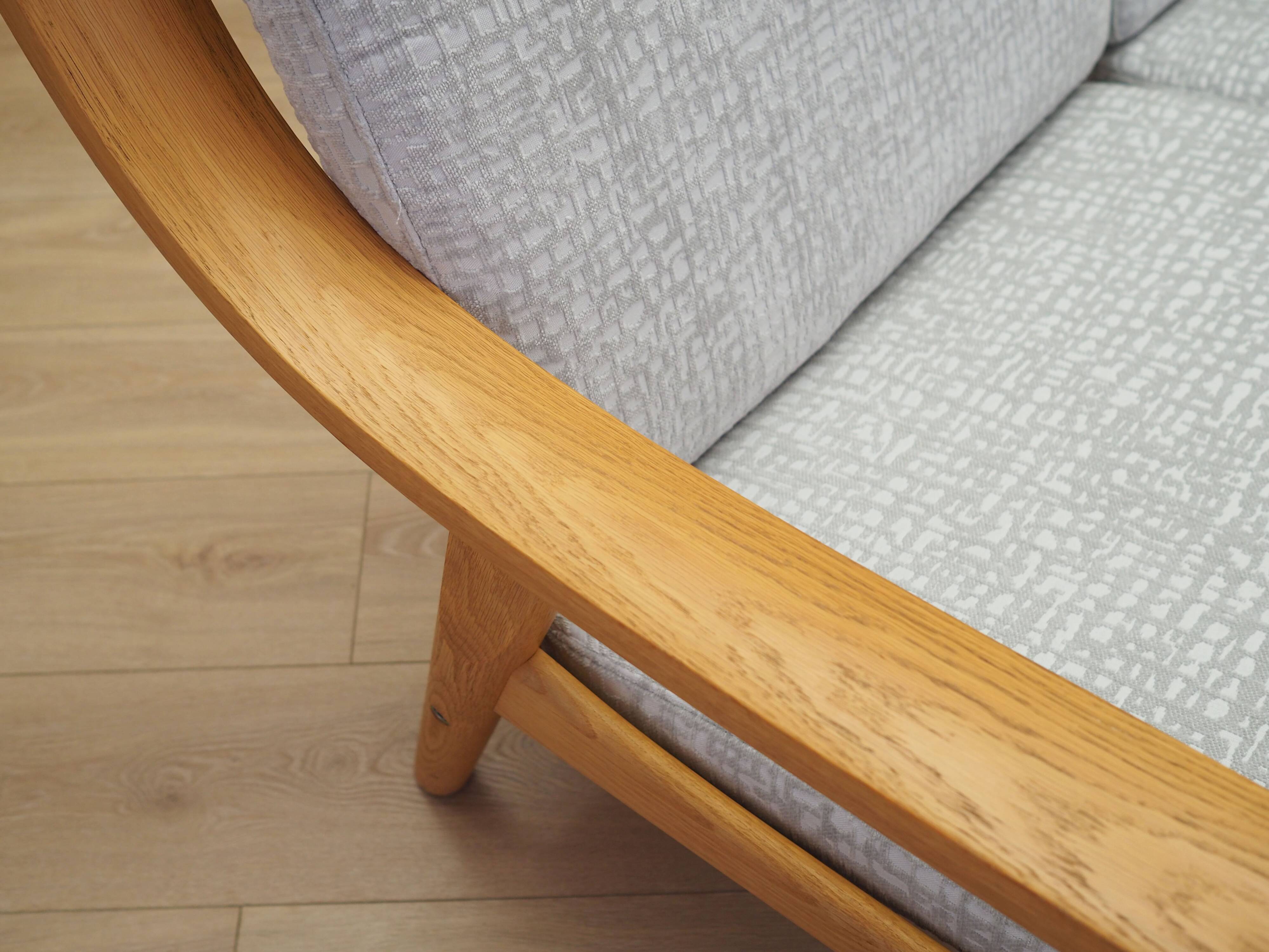 Canapé en chêne, design danois, années 1960, designer : Hans J. Wegner, fabricant : Getama