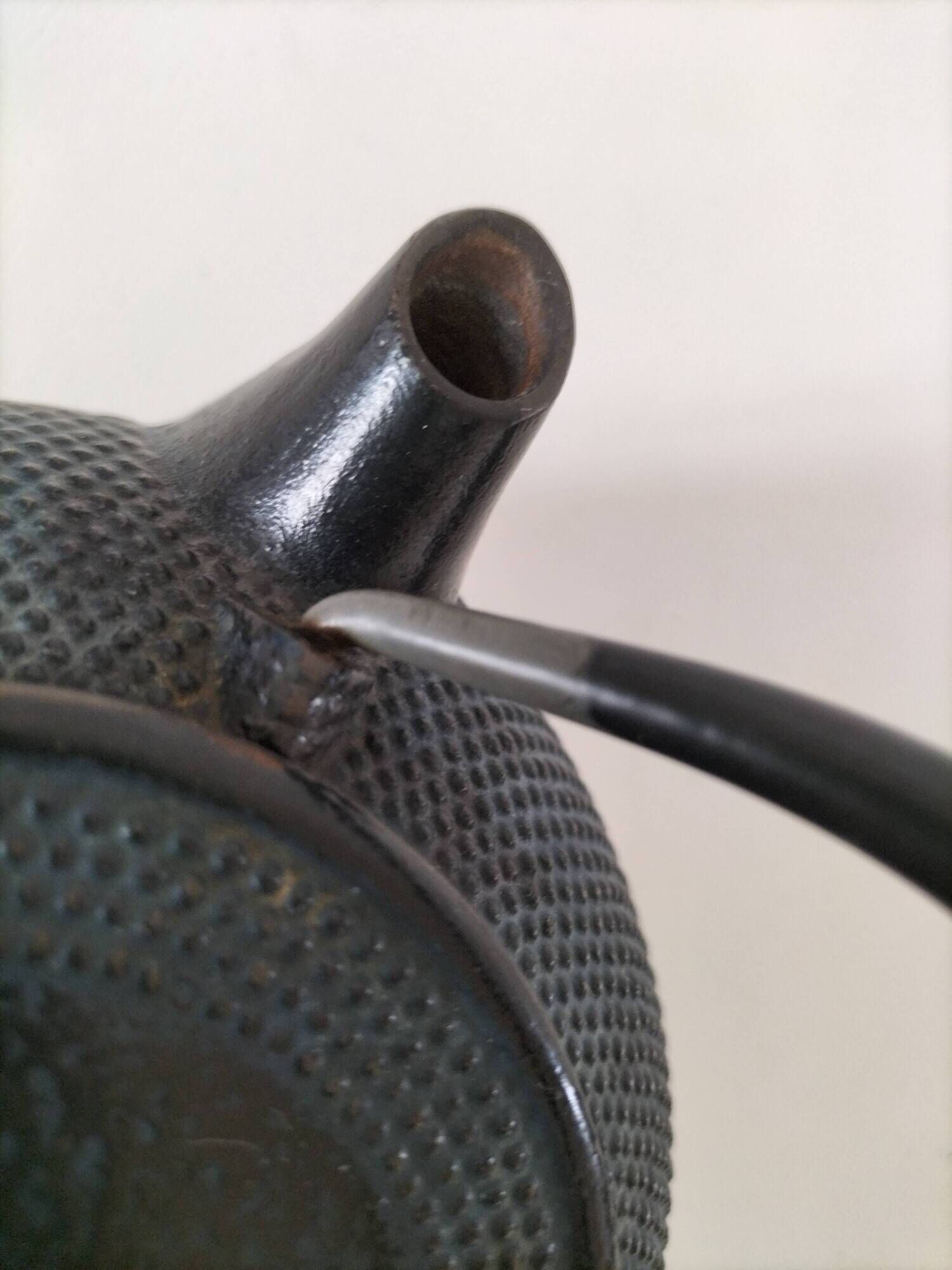 Blue cast iron Japanese teapot Arare – Decoration & collection