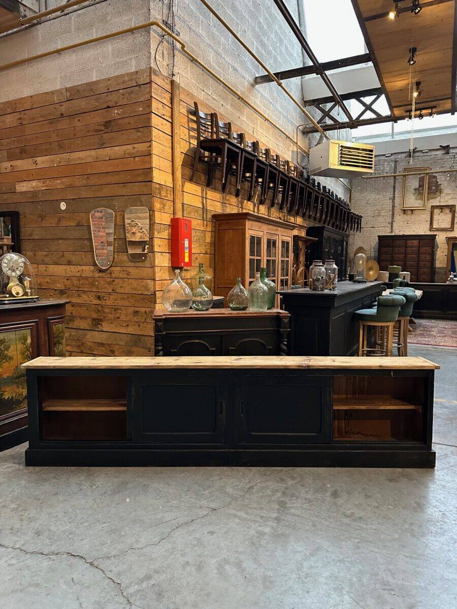 Large workshop cabinet with sliding doors