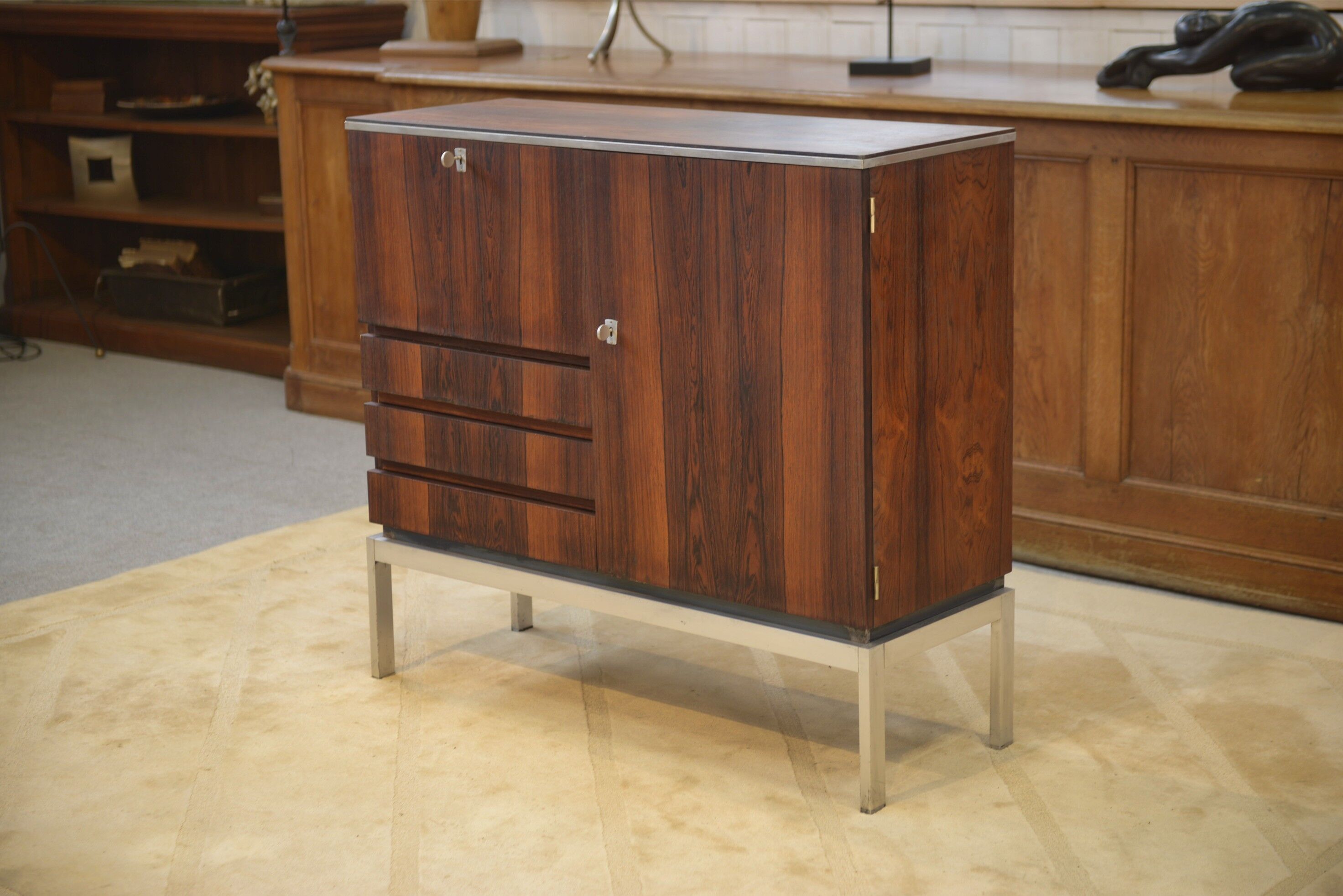 Buffet bar design en palissandre 1970’s