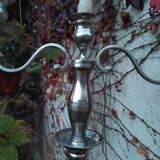 Candélabre , chandelier .