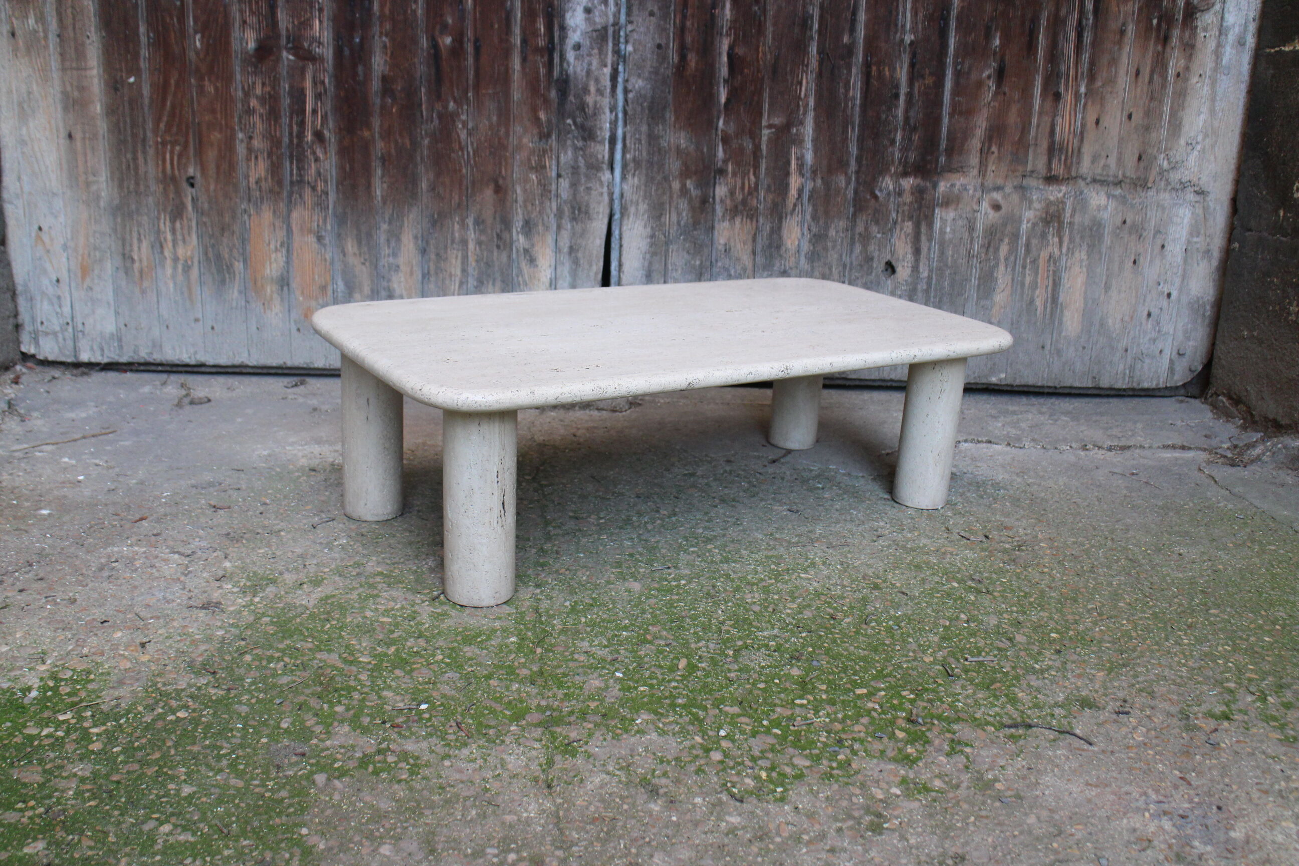 Table basse en travertin 1970