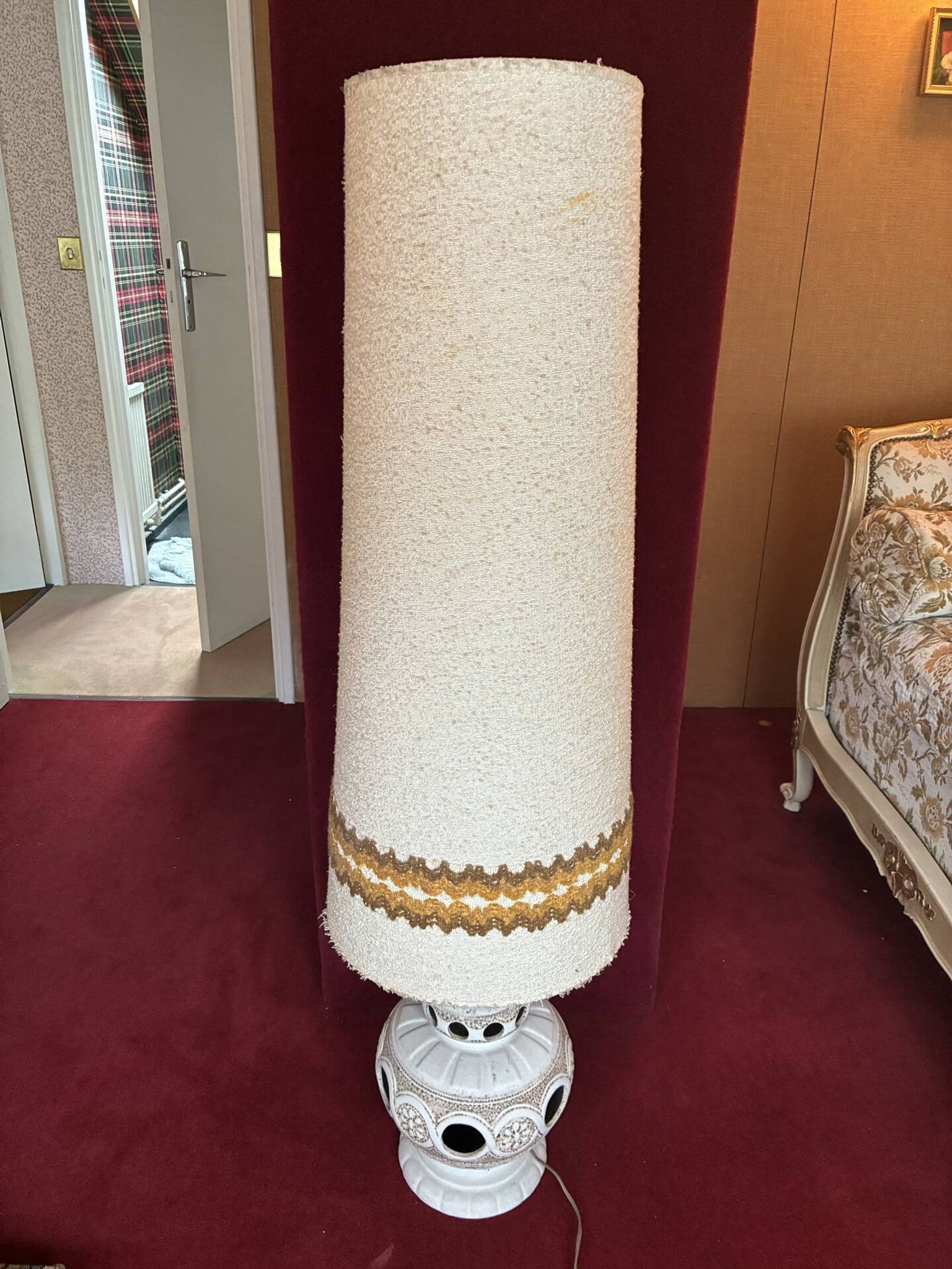 Ceramic sun lamp
