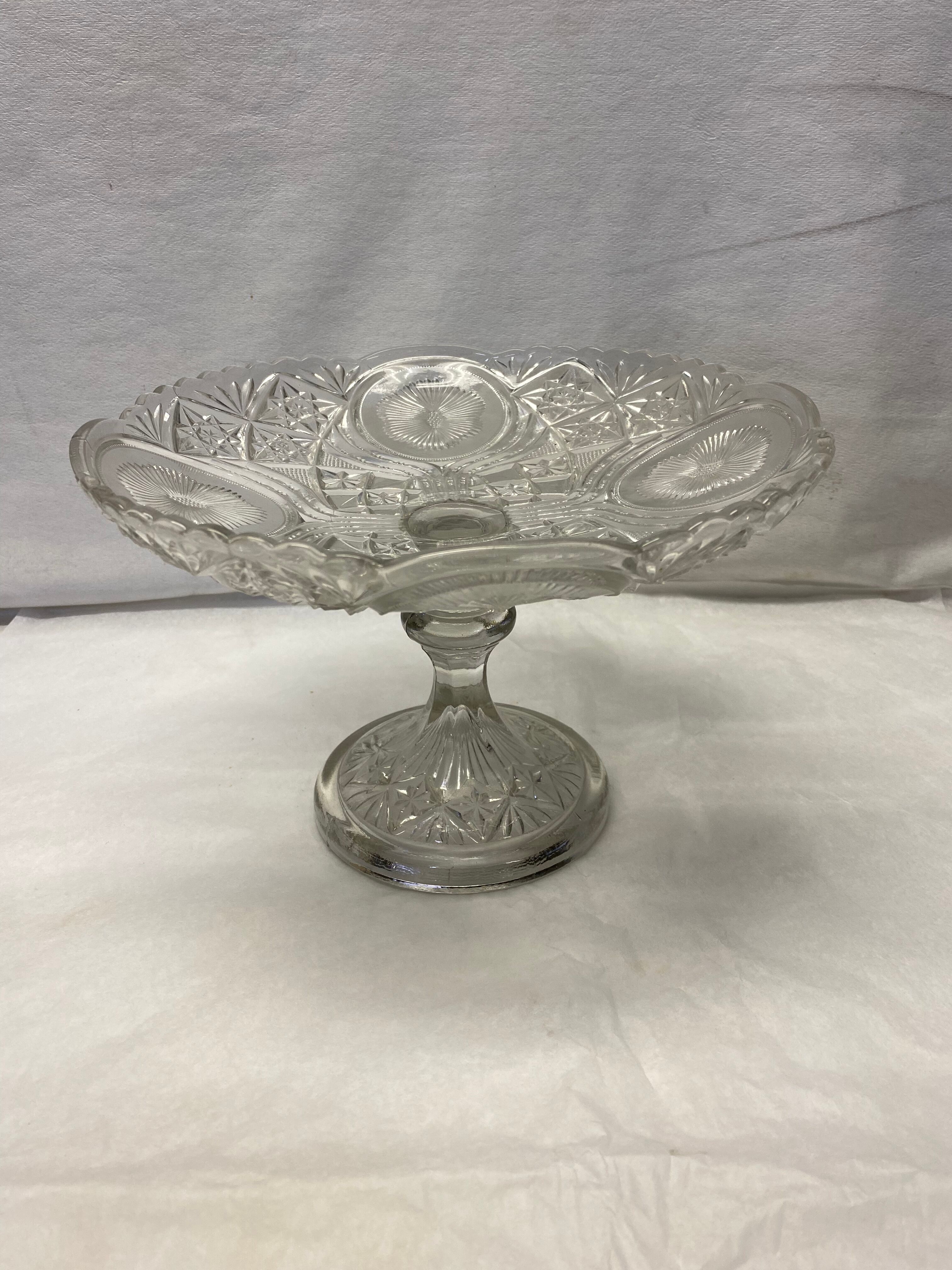 Glass serving dish