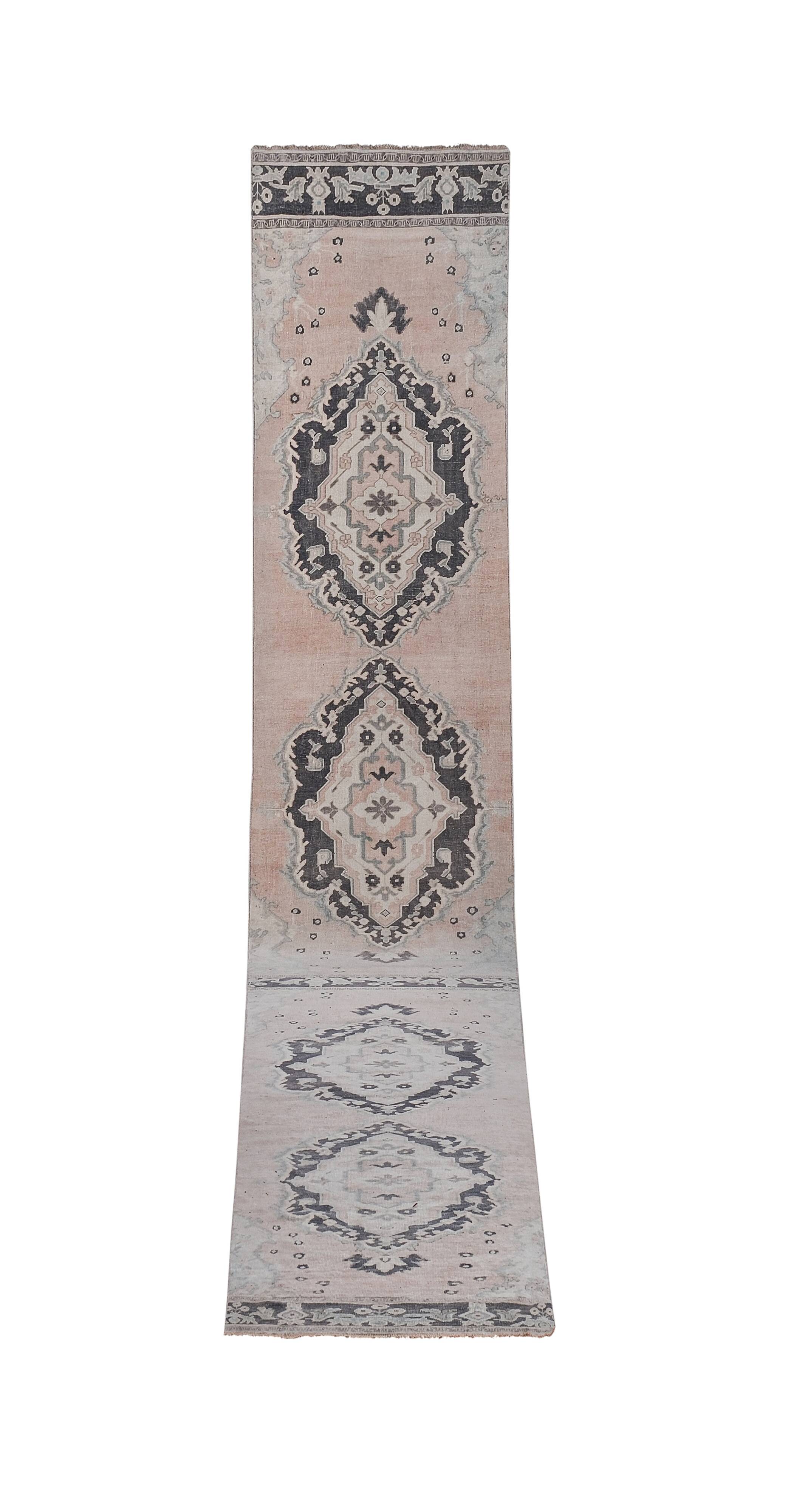 Vintage Turkish Oushak Rug Handwoven 98x680 cm