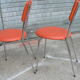 Lot de 2 chaises oranges vintage