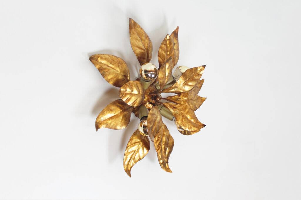 Magnifique plafonnier floral doré de Hans Kogl