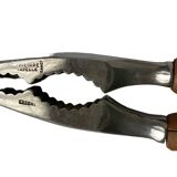 Bamboo nutcracker Philippe capelle France