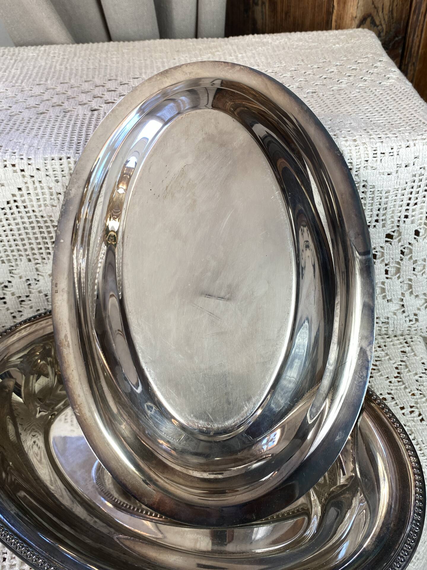 silver-plated metal service trays, Le Mondial silverware