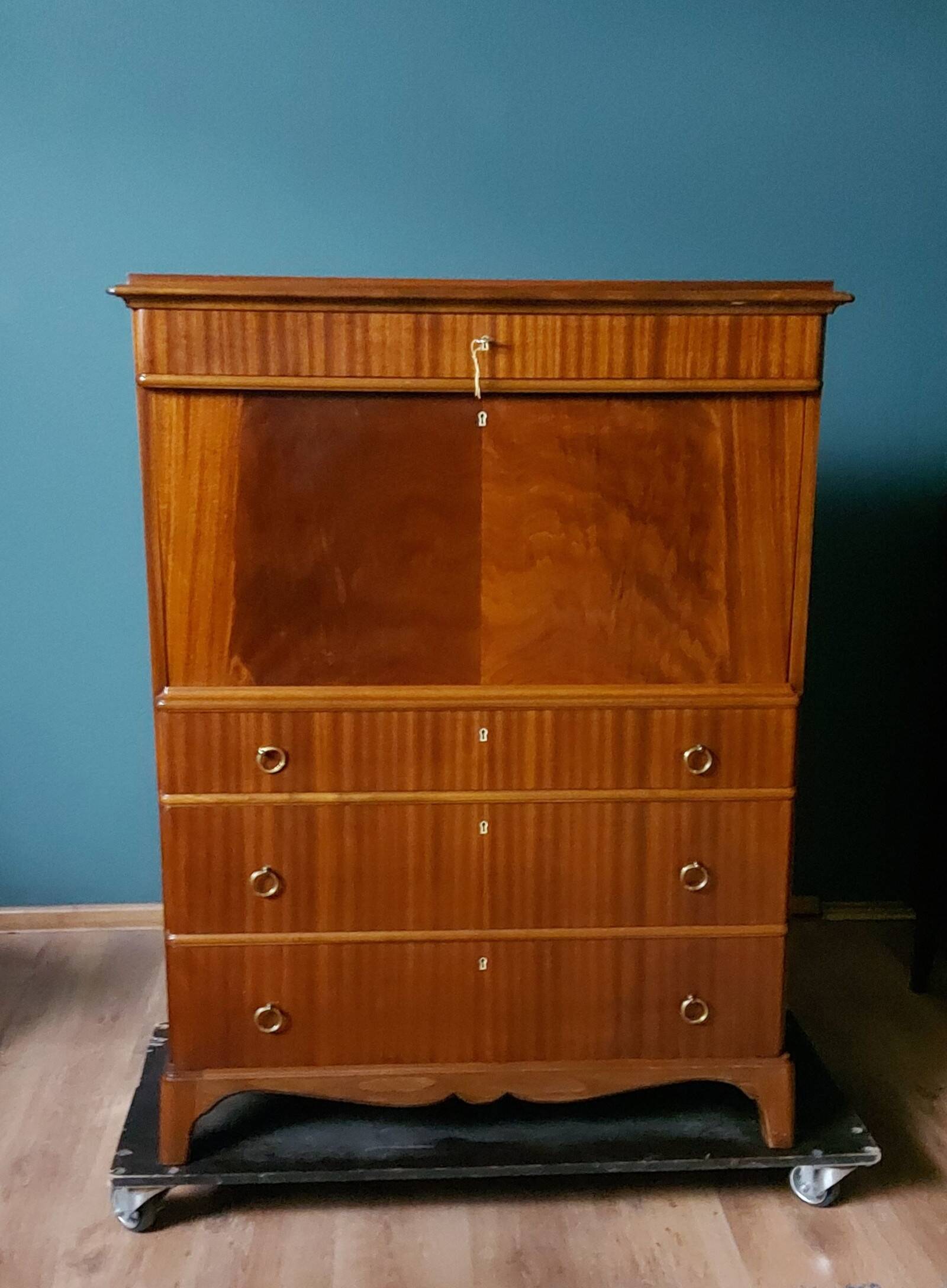 Biedermeier - High Secretary