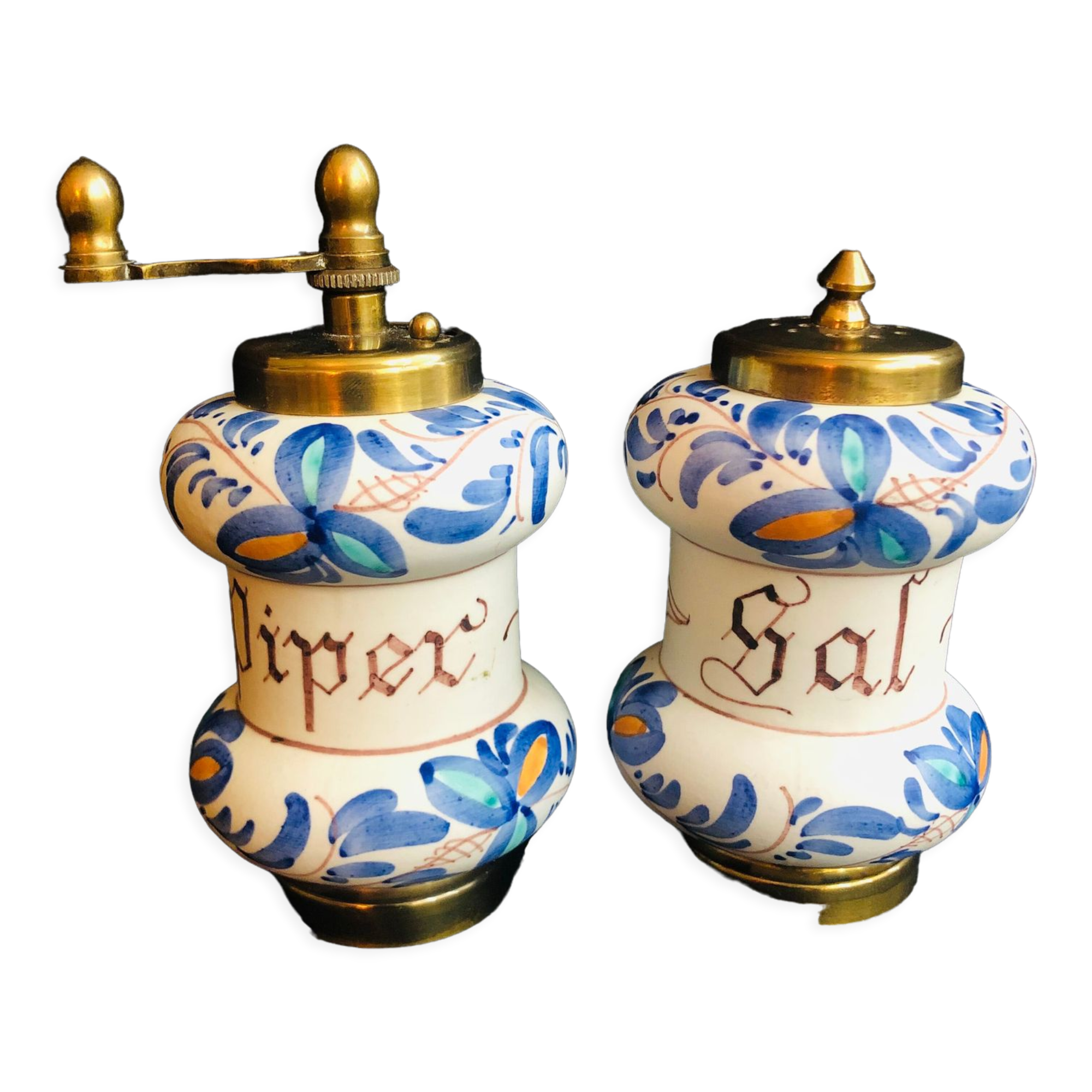 Italian salt and pepper shaker